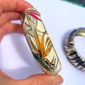 💝 Tommy Bahama Palm Frond Tropical Rhinestone Enamel Bangle